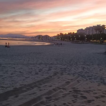 Playa 45, First Line Beach House Malaga Ngoại thất bức ảnh