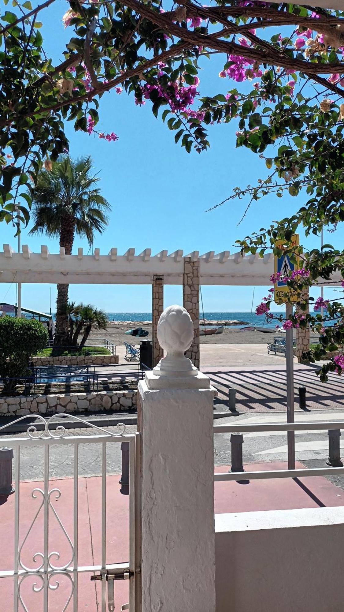 Playa 45, First Line Beach House Malaga Ngoại thất bức ảnh